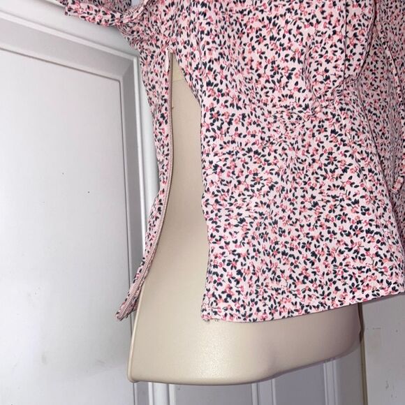 LEVIS San Francisco Pink Ditsy Floral Ruffle Crop Top Flutter Sleeve Large - Picture 3 of 11